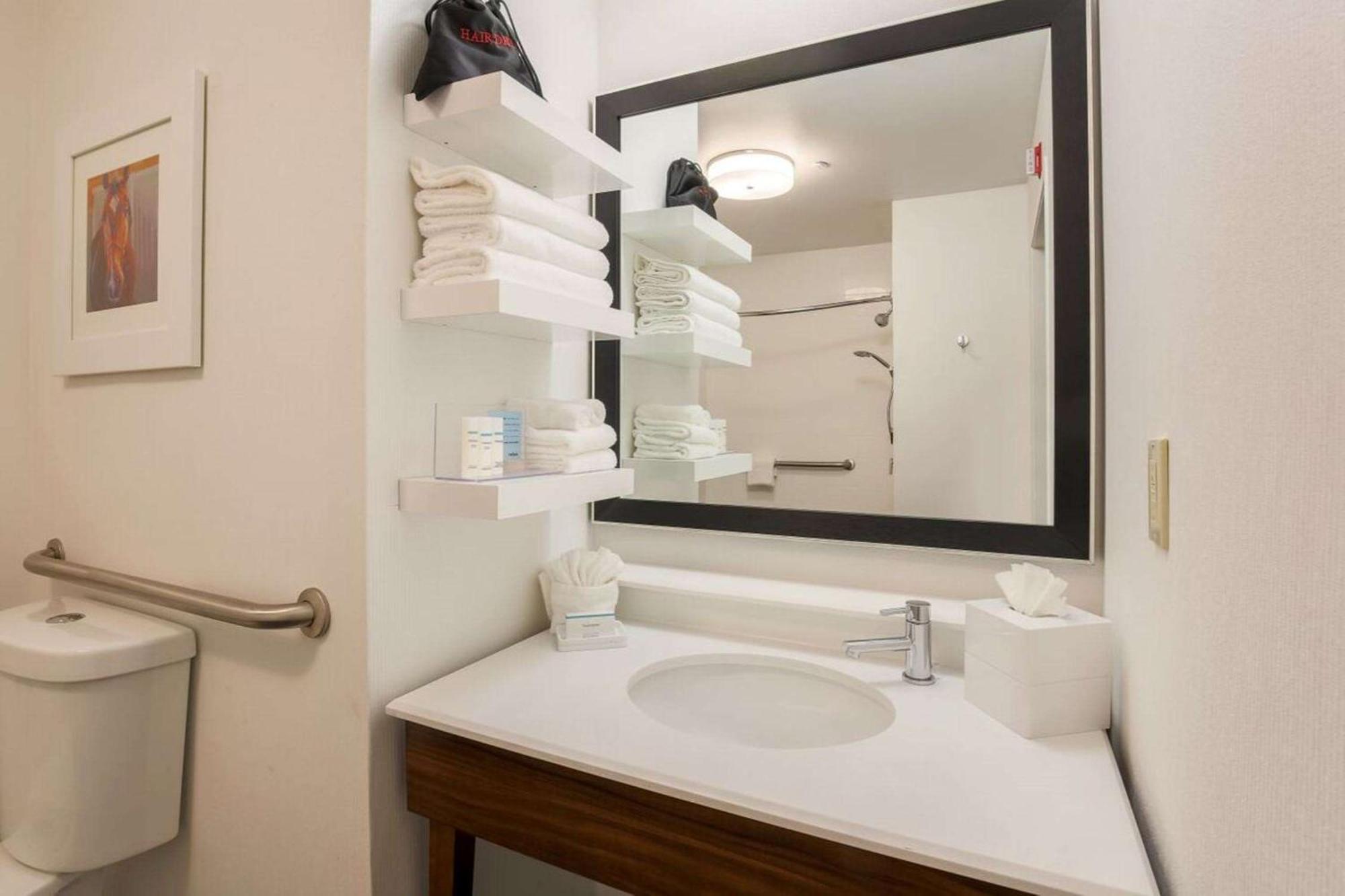 Hampton Inn Memphis-Southwind Ngoại thất bức ảnh